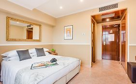 Raeli Archimede Ρώμη 4*