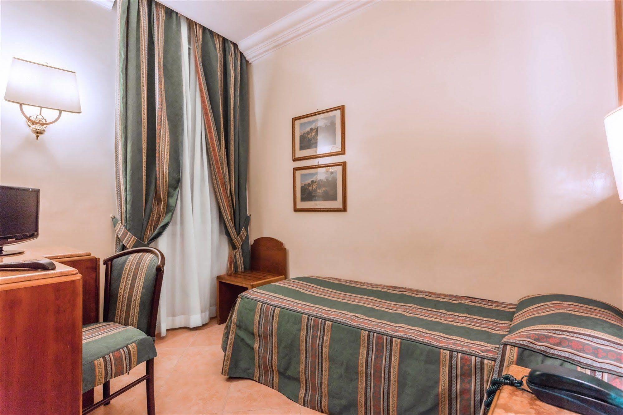 Raeli Hotel Archimede Ρώμη Εξωτερικό φωτογραφία